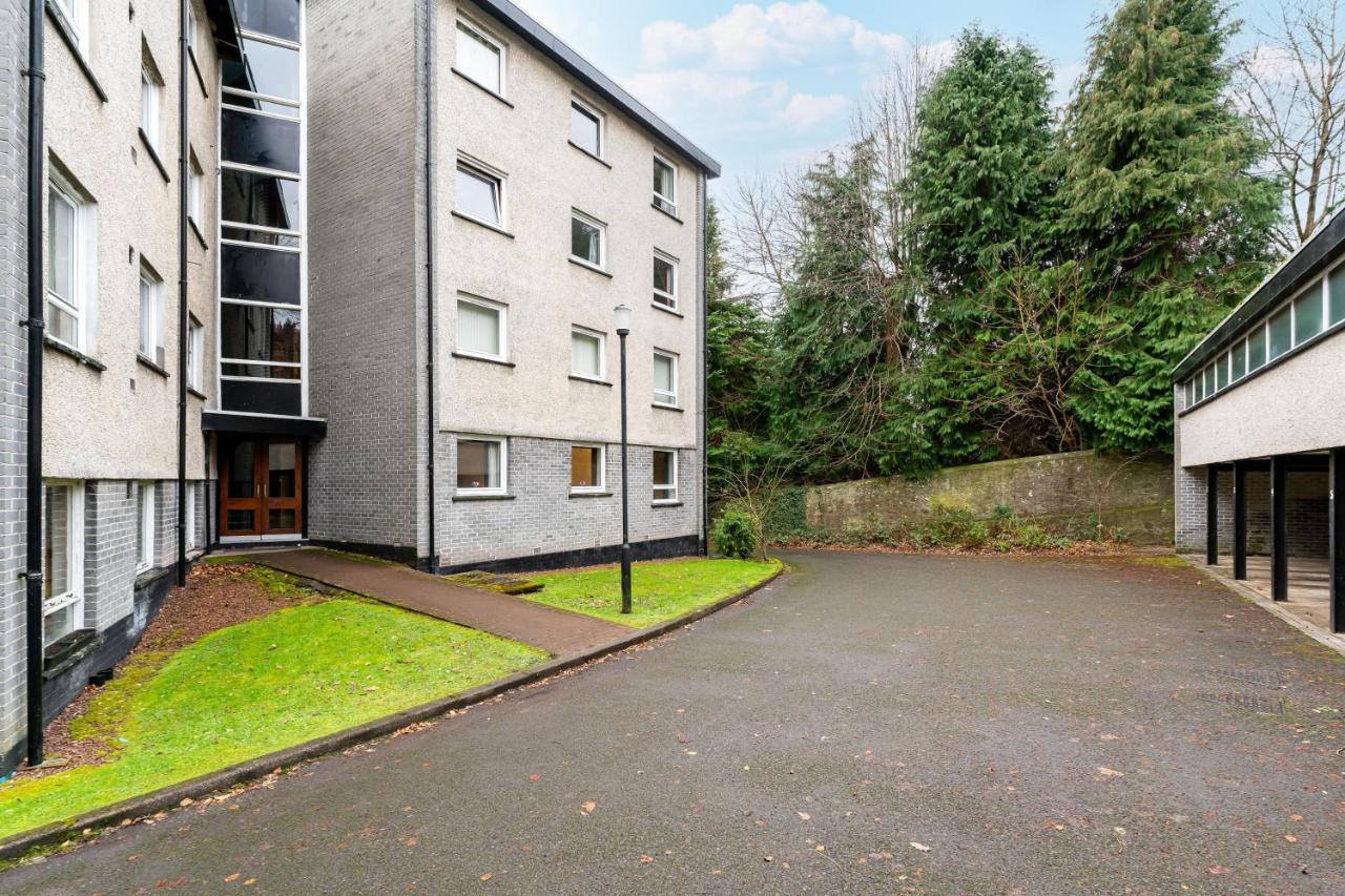 Ground-Fl Two Bedroom Apartment In Bridge Of Allan Exterior photo